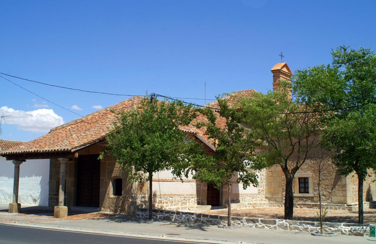 La Rosaleda De Orgaz Guest House Exterior photo